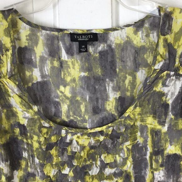 Talbots 100% Silk Tiered Sleeveless Blouse Top EUC - Picture 2 of 6